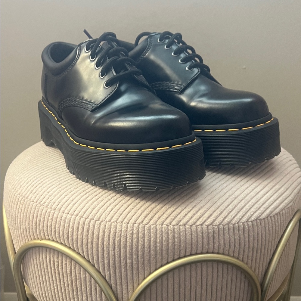 Dr Martens Black Leather Women's Shoes